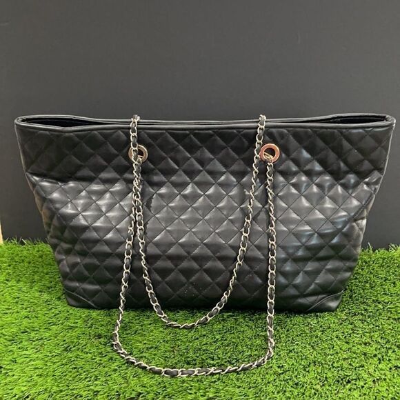 VTG Walborg Large Quilted Tote with Chain Handles - Picture 1 of 6